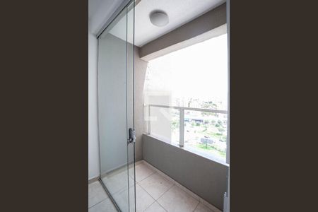 Varanda da sala  de apartamento à venda com 3 quartos, 80m² em Castelo, Belo Horizonte