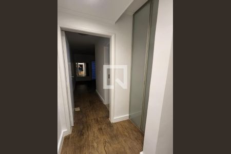 Casa à venda com 4 quartos, 200m² em Ipiranga, São Paulo