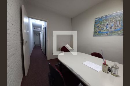 Casa à venda com 122m², 3 quartos e sem vaga