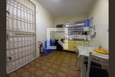 Casa à venda com 122m², 3 quartos e sem vaga