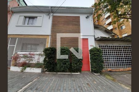 Casa à venda com 122m², 3 quartos e sem vaga