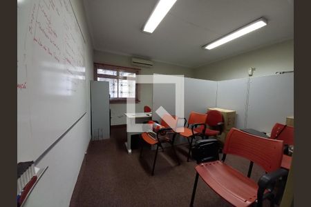 Casa à venda com 122m², 3 quartos e sem vaga