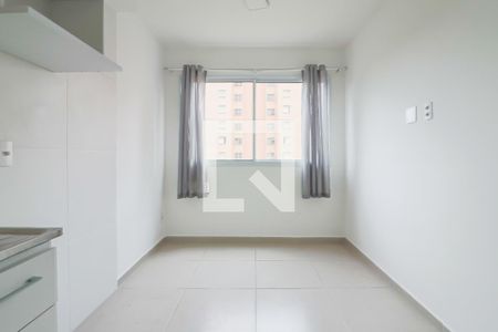 Sala / Cozinha de apartamento à venda com 1 quarto, 25m² em Vila Butantã, São Paulo