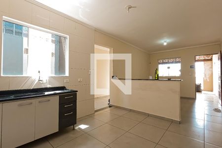 Sala/Cozinha de casa para alugar com 2 quartos, 80m² em Jardim Adriana, Guarulhos