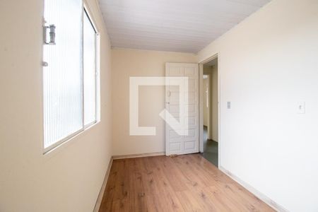 Quarto 1 de casa para alugar com 2 quartos, 50m² em Cidade Industrial, Curitiba