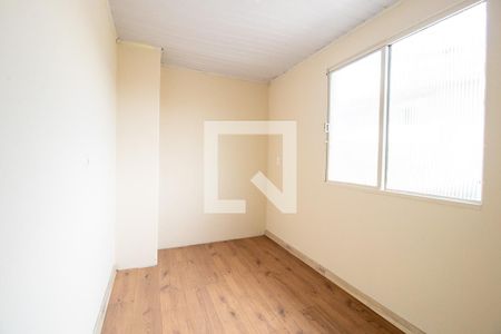 Quarto 1 de casa para alugar com 2 quartos, 50m² em Cidade Industrial, Curitiba