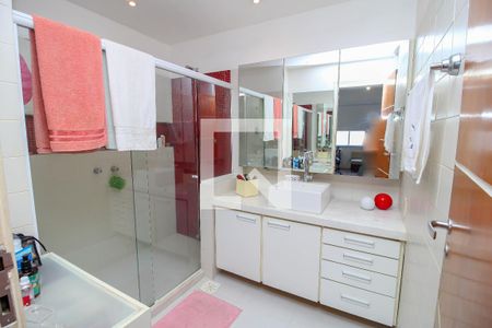 Apartamento à venda com 600m², 5 quartos e 2 vagasBanheiro da Suíte 2