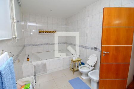 Apartamento à venda com 600m², 5 quartos e 2 vagasBanheiro da Suíte 1