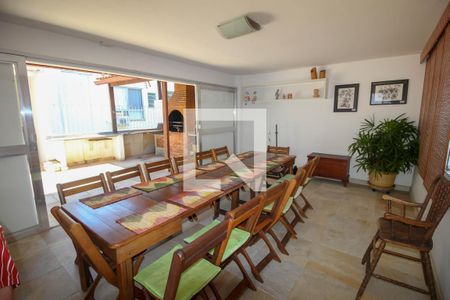 Apartamento à venda com 600m², 5 quartos e 2 vagasSalão da churrasqueira