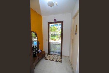 Hall de Entrada de apartamento à venda com 5 quartos, 600m² em Laranjeiras, Rio de Janeiro
