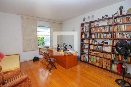 Apartamento à venda com 600m², 5 quartos e 2 vagasQuarto 5