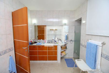 Apartamento à venda com 600m², 5 quartos e 2 vagasBanheiro da Suíte 1