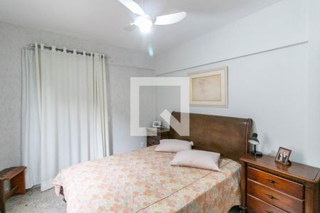 Apartamento à venda com 210m², 4 quartos e 3 vagasQuarto Suíte 2