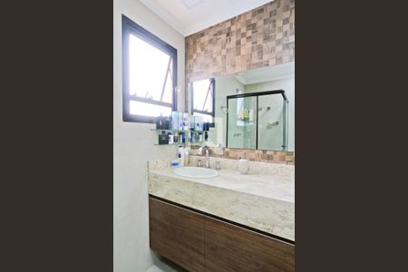 Apartamento para alugar com 287m², 3 quartos e 4 vagasBanheiro da Suíte