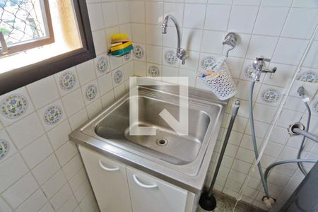 Apartamento para alugar com 287m², 3 quartos e 4 vagasÁrea de Serviço