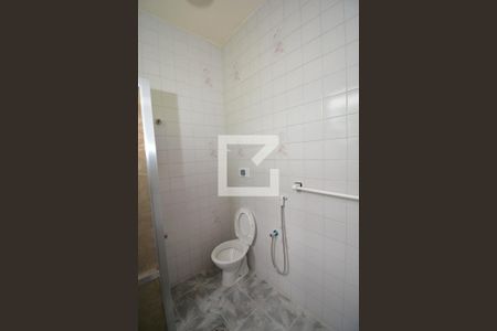 Apartamento para alugar com 120m², 2 quartos e sem vagaBanheiro