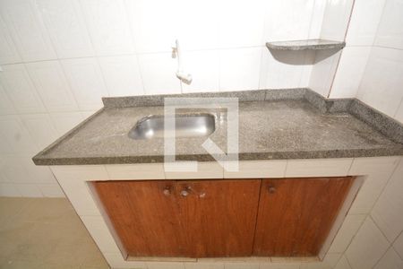 Apartamento para alugar com 120m², 2 quartos e sem vagaCozinha e Área de Serviço