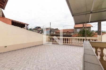 Casa à venda com 300m², 4 quartos e 3 vagas Casa à venda com 300m², 4 quartos e 3 vagasSacada