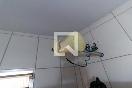 Casa à venda com 300m², 4 quartos e 3 vagas Casa à venda com 300m², 4 quartos e 3 vagasChuveiro