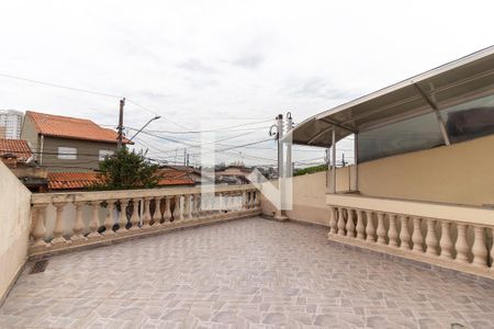 Casa à venda com 300m², 4 quartos e 3 vagas Casa à venda com 300m², 4 quartos e 3 vagasSacada