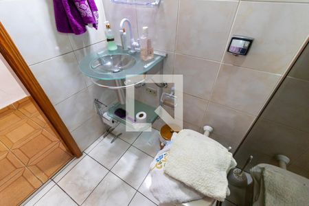 Casa à venda com 300m², 4 quartos e 3 vagas Casa à venda com 300m², 4 quartos e 3 vagasBanheiro 3