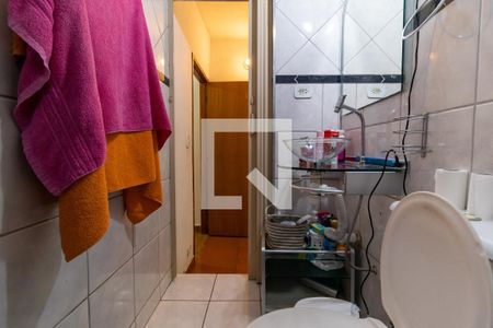 Casa à venda com 300m², 4 quartos e 3 vagas Casa à venda com 300m², 4 quartos e 3 vagasBanheiro da Suíte 2