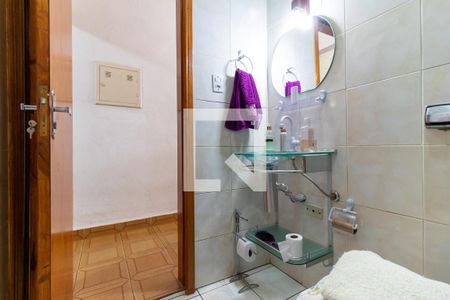 Casa à venda com 300m², 4 quartos e 3 vagas Casa à venda com 300m², 4 quartos e 3 vagasBanheiro 3