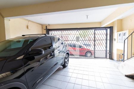 Casa à venda com 300m², 4 quartos e 3 vagas Casa à venda com 300m², 4 quartos e 3 vagasGaragem