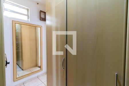 Casa à venda com 300m², 4 quartos e 3 vagas Casa à venda com 300m², 4 quartos e 3 vagasCloset da suíte 1