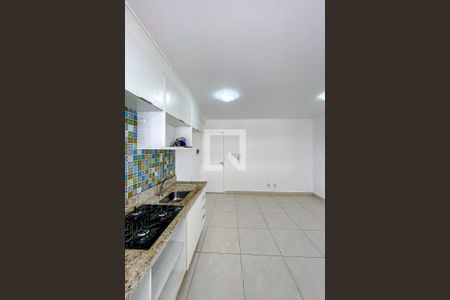 Apartamento à venda com 33m², 1 quarto e sem vagaCozinha e Área de Serviço