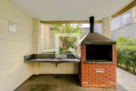 Apartamento à venda com 33m², 1 quarto e sem vagaÁrea comum - Churrasqueira