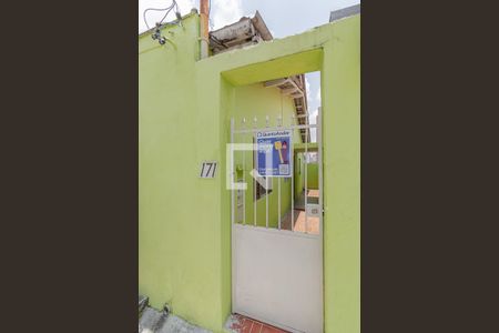 Casa à venda com 82m², 1 quarto e sem vaga Casa à venda com 82m², 1 quarto e sem vagaFachada