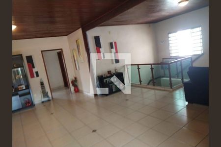 Casa à venda com 5 quartos, 298m² em Planalto, Belo Horizonte