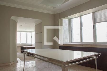 Apartamento à venda com 300m², 4 quartos e 4 vagasSala de Jantar