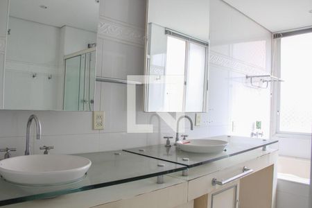 Apartamento à venda com 300m², 4 quartos e 4 vagasBanheiro da Suíte 1