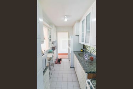 Apartamento à venda com 84m², 3 quartos e 2 vagasCozinha