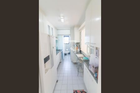 Apartamento à venda com 84m², 3 quartos e 2 vagasCozinha