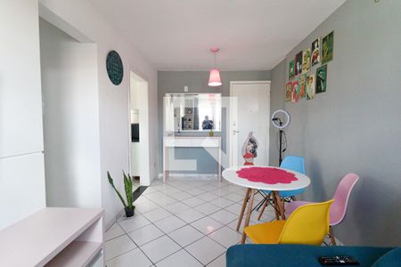 Sala de apartamento para alugar com 1 quarto, 45m² em Pinheirinho, Curitiba