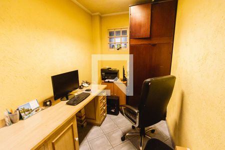 Casa à venda com 280m², 2 quartos e 2 vagasCasa 2 Escritório