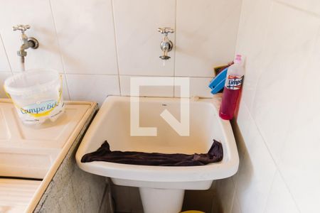 Casa à venda com 280m², 2 quartos e 2 vagasCasa 2 Lavanderia