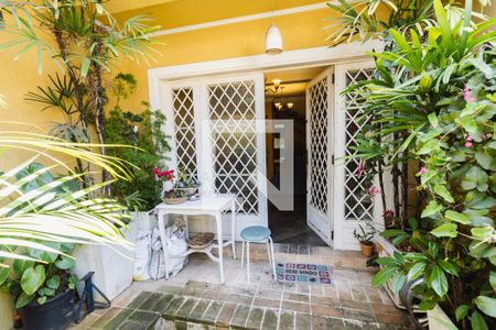 Casa à venda com 280m², 2 quartos e 2 vagasCasa 2 Hall de Entrada