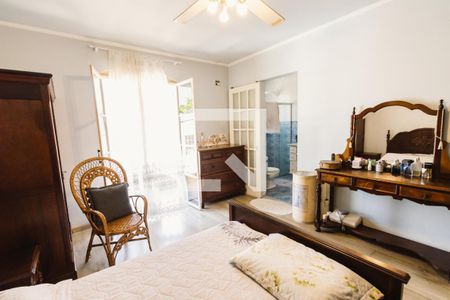 Casa à venda com 280m², 2 quartos e 2 vagasCasa 2 Suíte 1