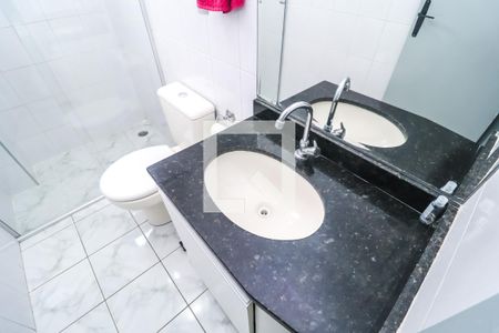 Apartamento à venda com 67m², 2 quartos e 1 vaga Apartamento à venda com 67m², 2 quartos e 1 vagaBanheiro