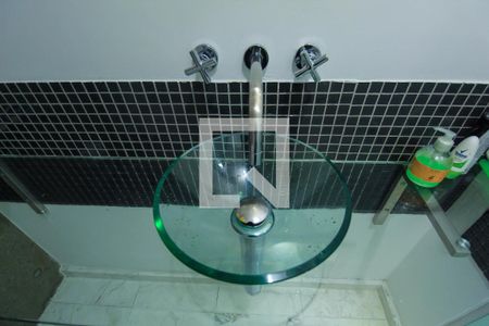 Apartamento à venda com 70m², 1 quarto e 2 vagasBanheiro