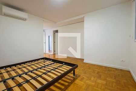 Apartamento à venda com 120m², 2 quartos e 1 vagaSuíte
