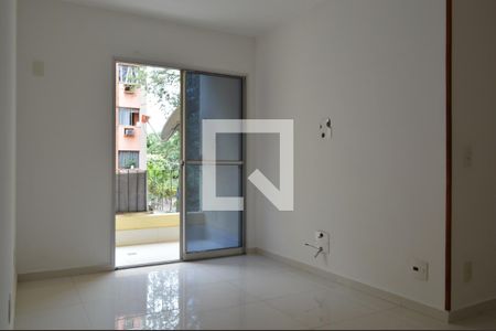 Sala  de apartamento para alugar com 2 quartos, 60m² em Pechincha, Rio de Janeiro