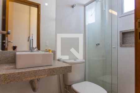 Apartamento para alugar com 52m², 2 quartos e 2 vagas Apartamento para alugar com 52m², 2 quartos e 2 vagasBanheiro da Suite