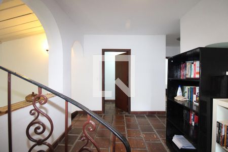 Casa à venda com 500m², 5 quartos e 3 vagasHall