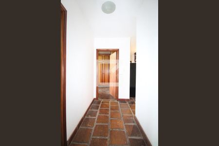 Casa à venda com 500m², 5 quartos e 3 vagasCorredor