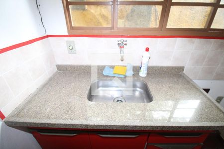 Casa à venda com 500m², 5 quartos e 3 vagasCozinha - Edícula